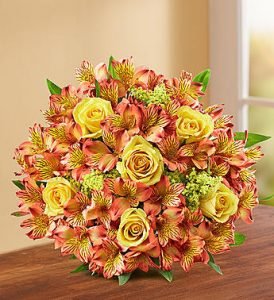 Send Extravagant Flowers Online on Birthday and Other Occasions