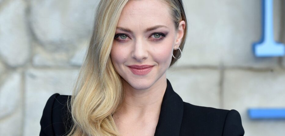 Amanda Seyfried Net Worth – Biography, Career, Spouse And More