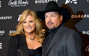 Garth Brooks Net Worth 2022 – Famous Country Singer