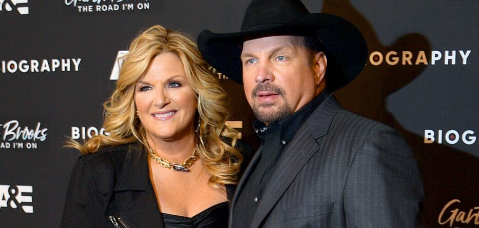 Garth Brooks Net Worth 2022 – Famous Country Singer