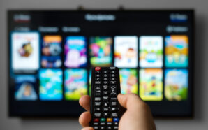 Here's how to binge watch on the big screen